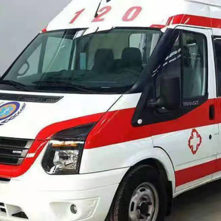 滦县非急救护送病人转院租赁救护车的优缺点对比